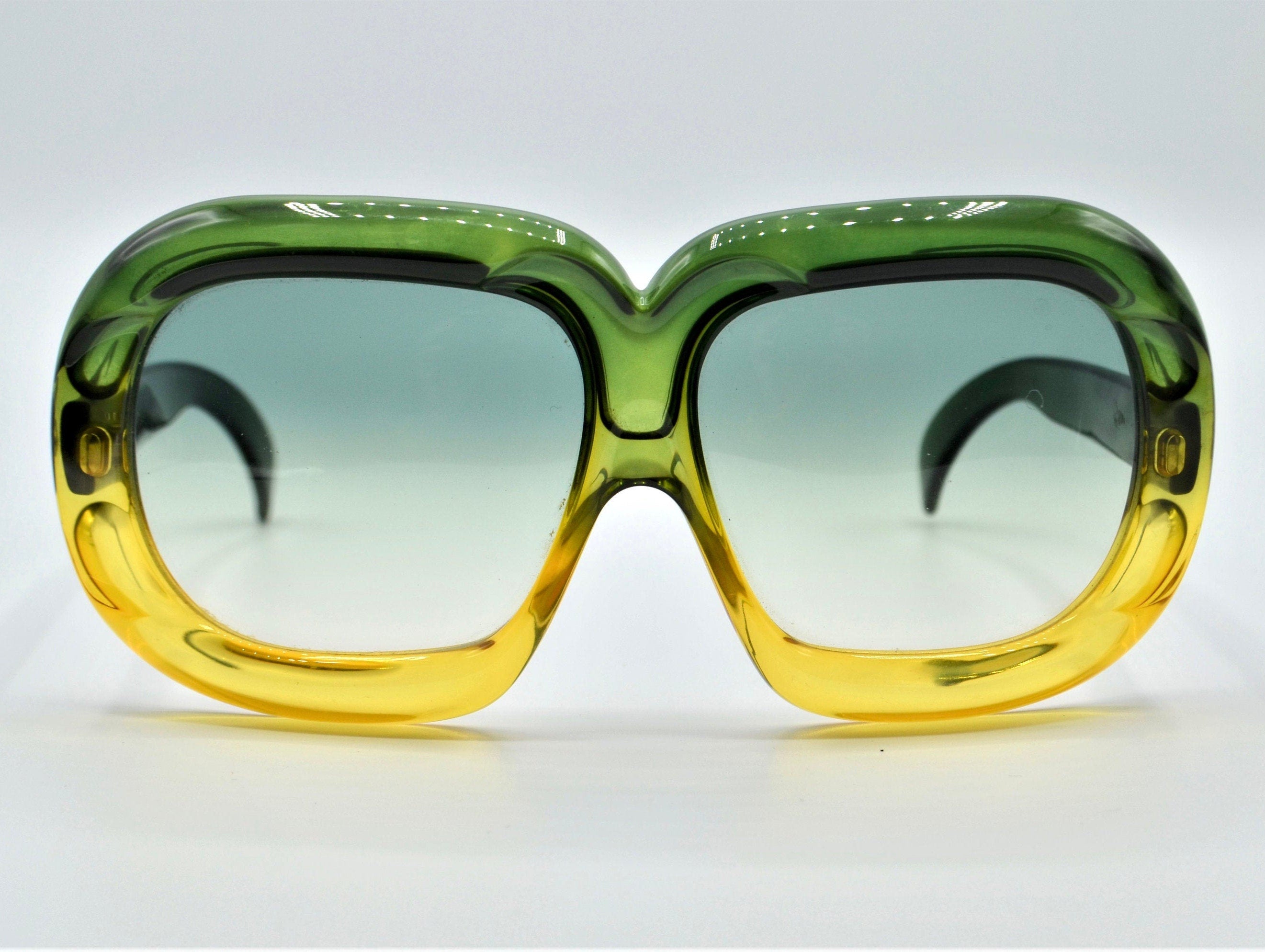 Scuba Green Sunglasses | Emporium Streetwear