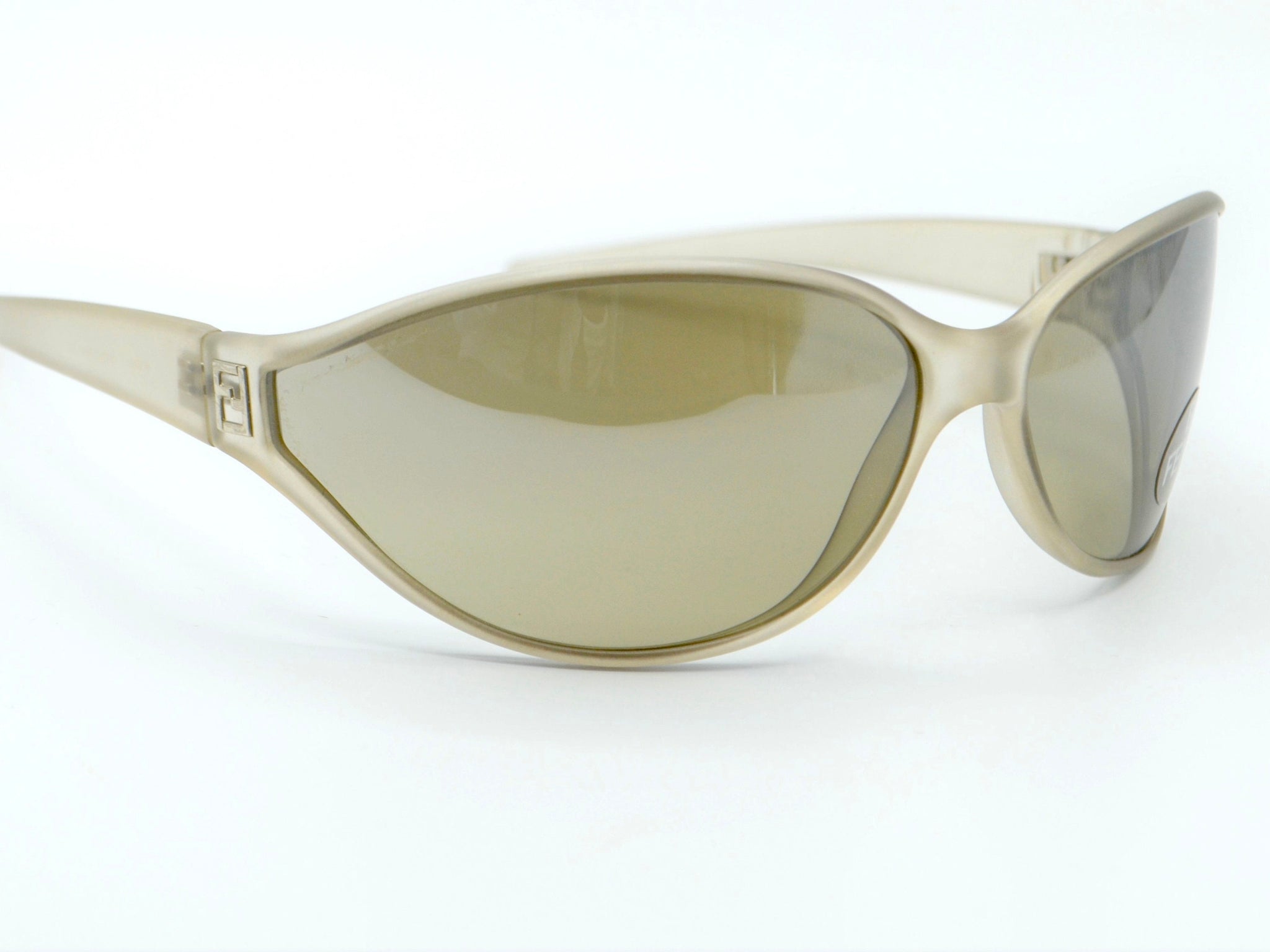 2000s FENDI vintage oval sunglasses translucent 7732 – Lipari